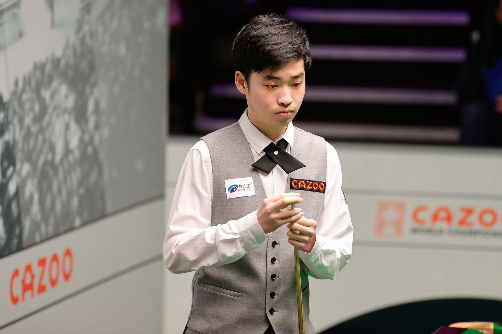 次超远三分 次超远三分