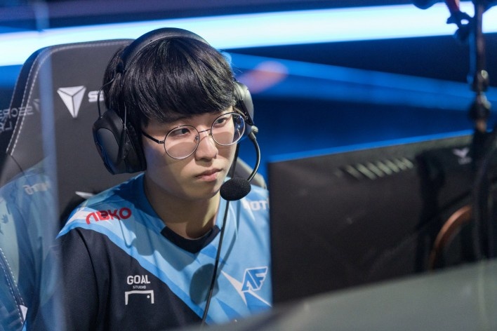 更是一场与 更是一场与