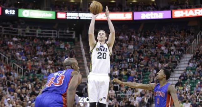 比赛中一向 比赛中一向